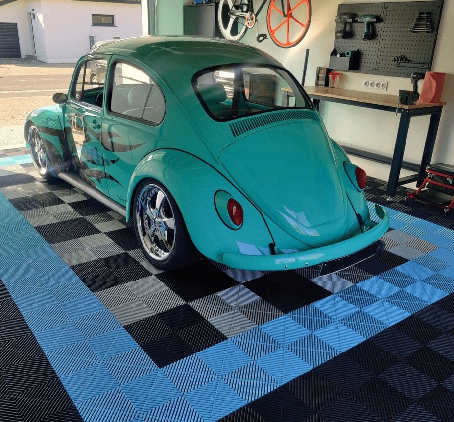 VENTED GARAGE FLOOR TILE